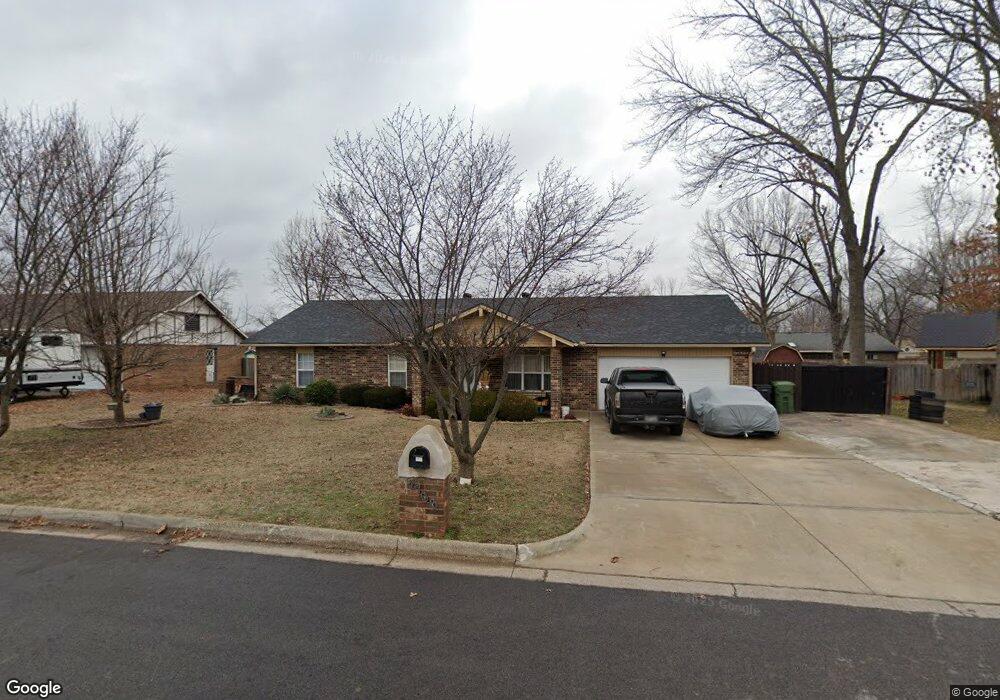 2706 Highland Dr, Rogers, AR 72756 - photo 1