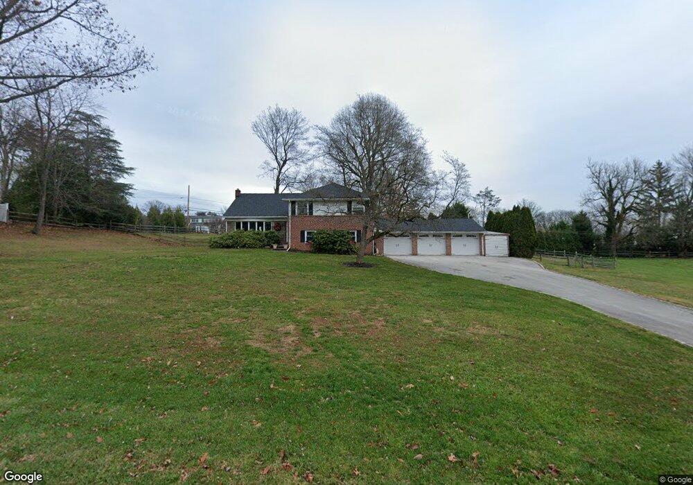 257 Country Rd, Berwyn, PA 19312 - photo 1