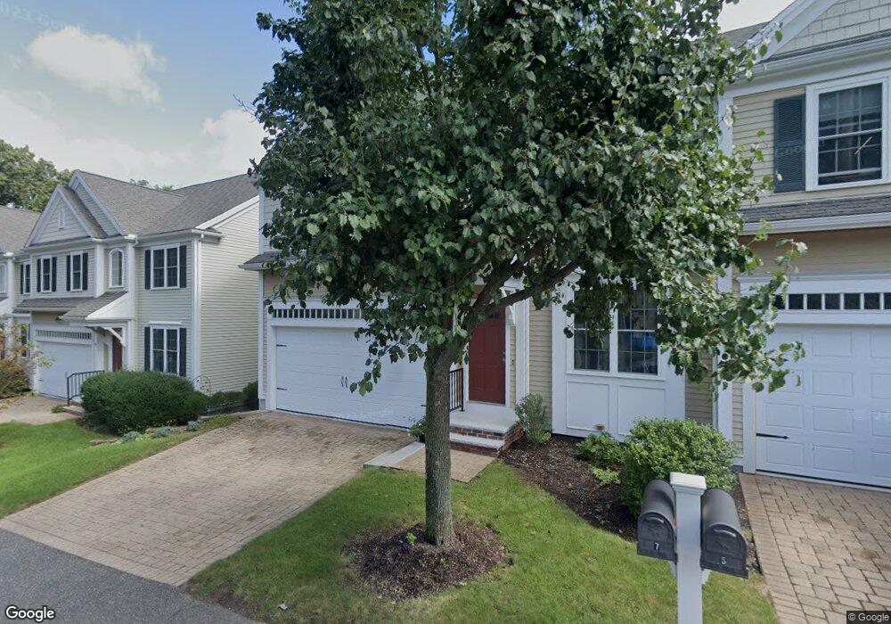 7 Parker Ct unit 4, Natick, MA 01760 - photo 1