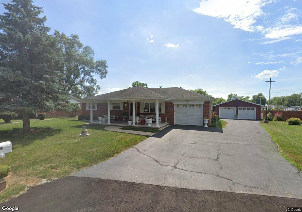 3015 S Sycamore Ct, Muncie, IN 47302 - photo 1