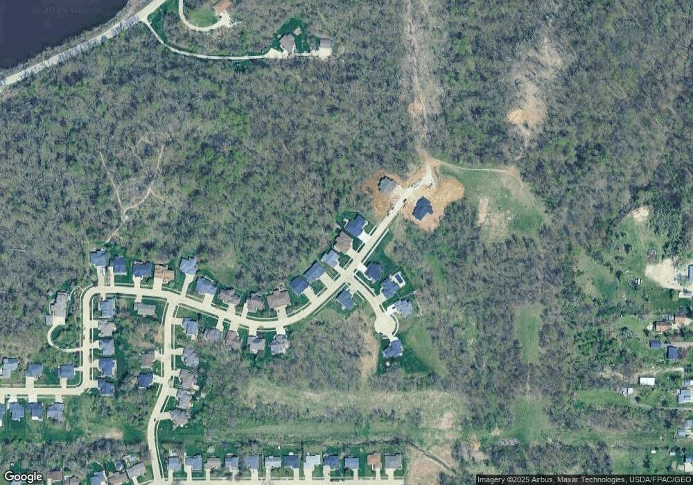 3914 Windfall Dr NW, Cedar Rapids, IA 52405 - photo 1