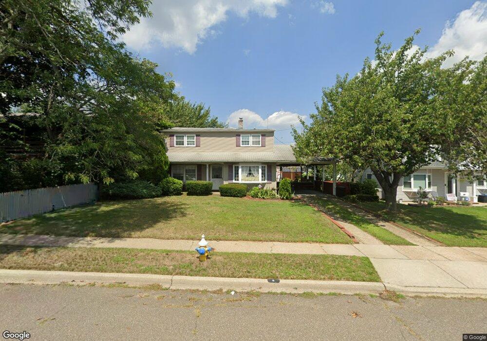 9 Silo Ln, Levittown, NY 11756 - photo 1