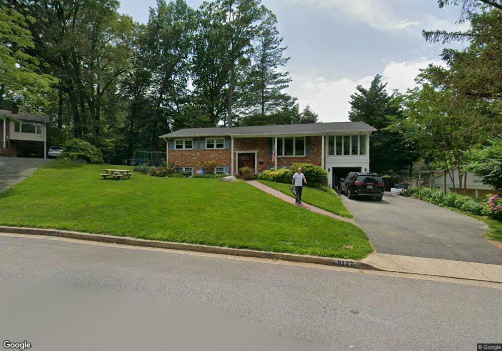 9137 Leghorn Place, Fairfax, VA 22031 - photo 1