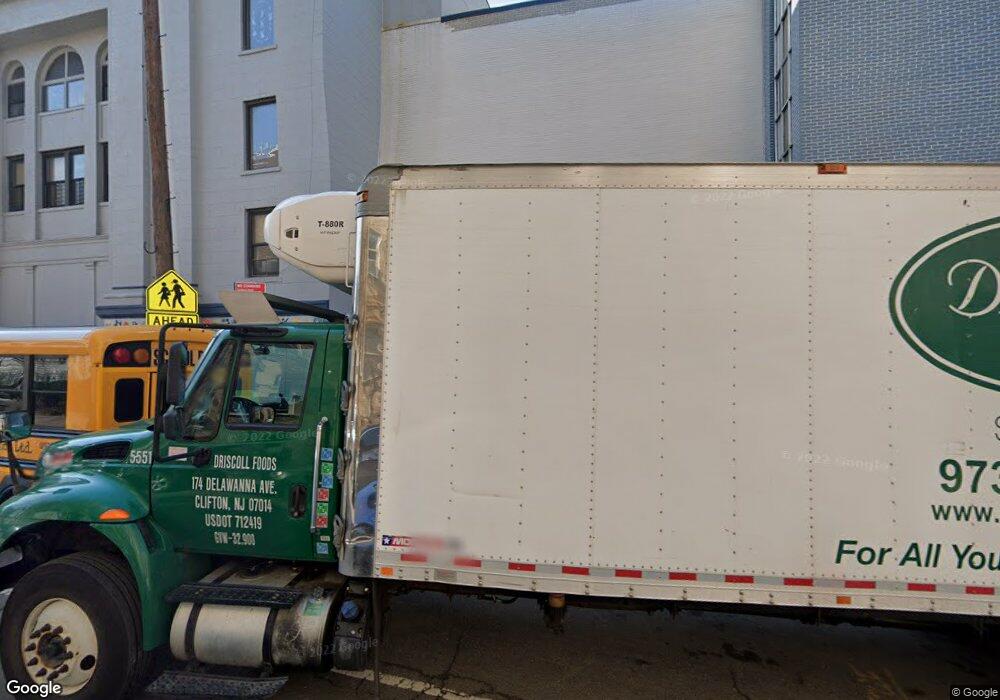 124 Eames Place, Bronx, NY 10468 - photo 1