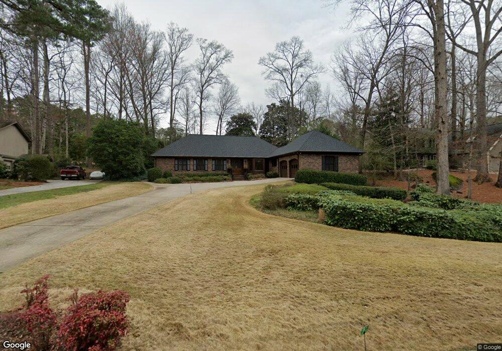 4557 Pond Ln, Marietta, GA 30062 - photo 1