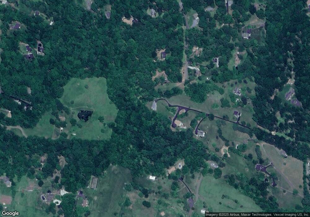 5215 Sherry Lynn Ln, Warrenton, VA 20187 - photo 1