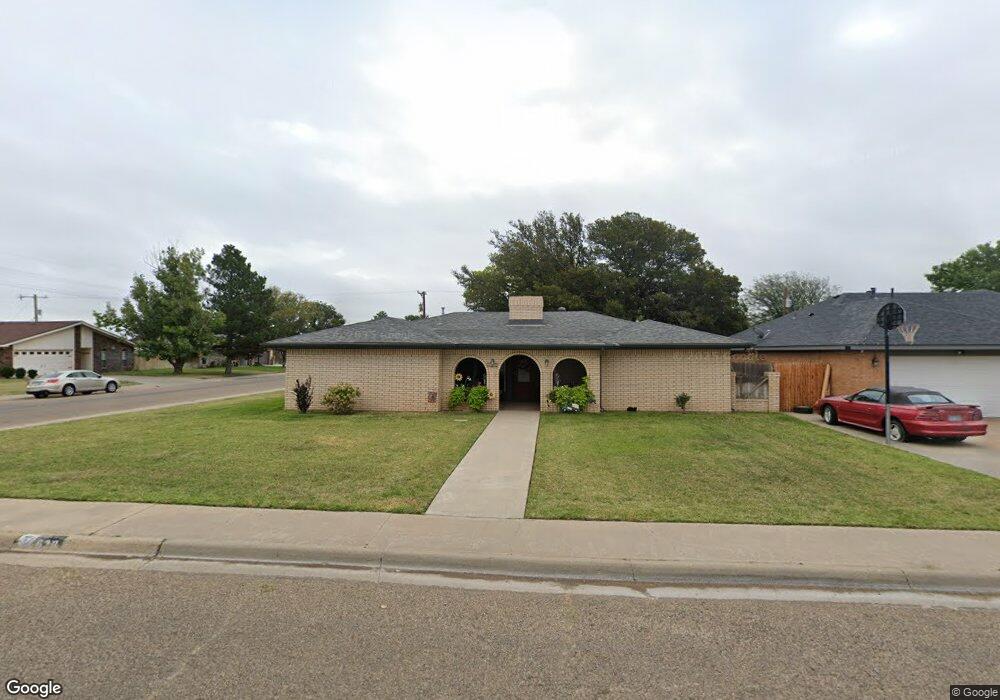 628 Forrest Dr, Dumas, TX 79029 - photo 1