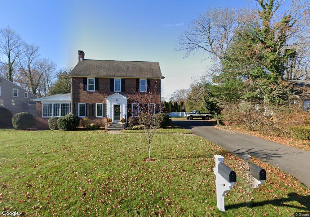 112 Maple Ave, North Haven, CT 06473 - photo 1