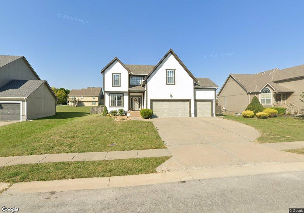 504 River Birch Dr, Raymore, MO 64083 - photo 1