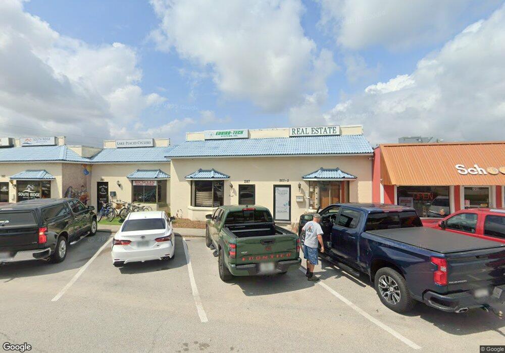 207 N Main Ave, Lake Placid, FL 33852 - photo 1