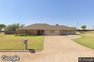 134 W Tahoe Dr, Cordell, OK 73632