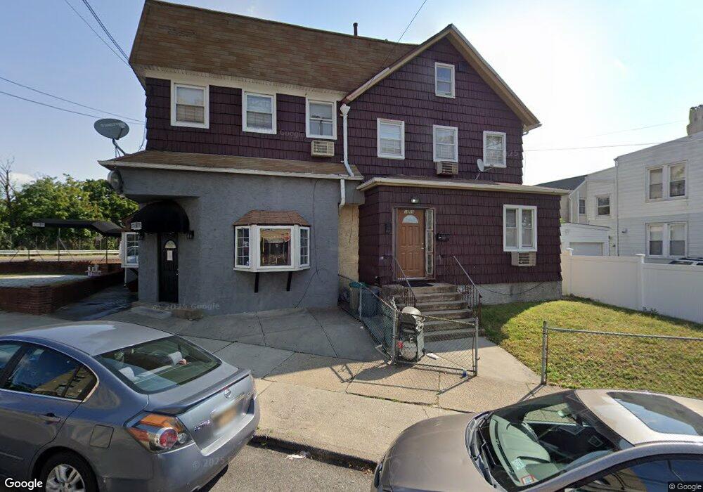 15-9 150th St unit 1st Fl, Whitestone, NY 11357 - photo 1