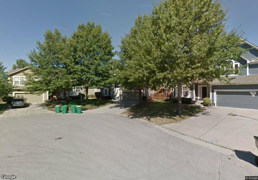 22110 W 51st Ct, Shawnee, KS 66226 - photo 1