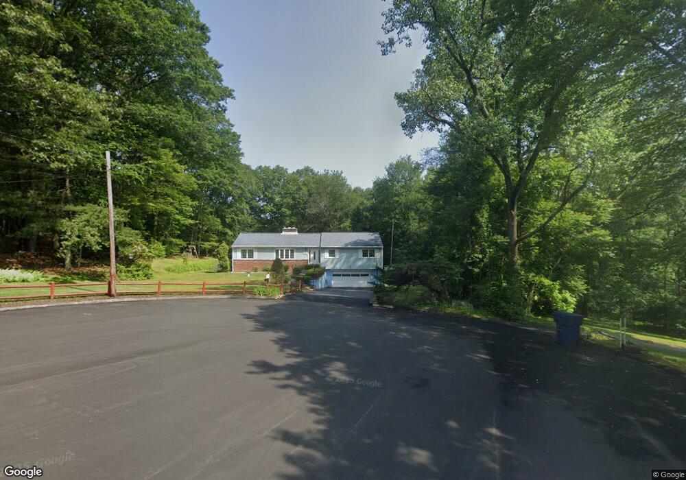 838 Quarter Mile Rd, Orange, CT 06477 - photo 1