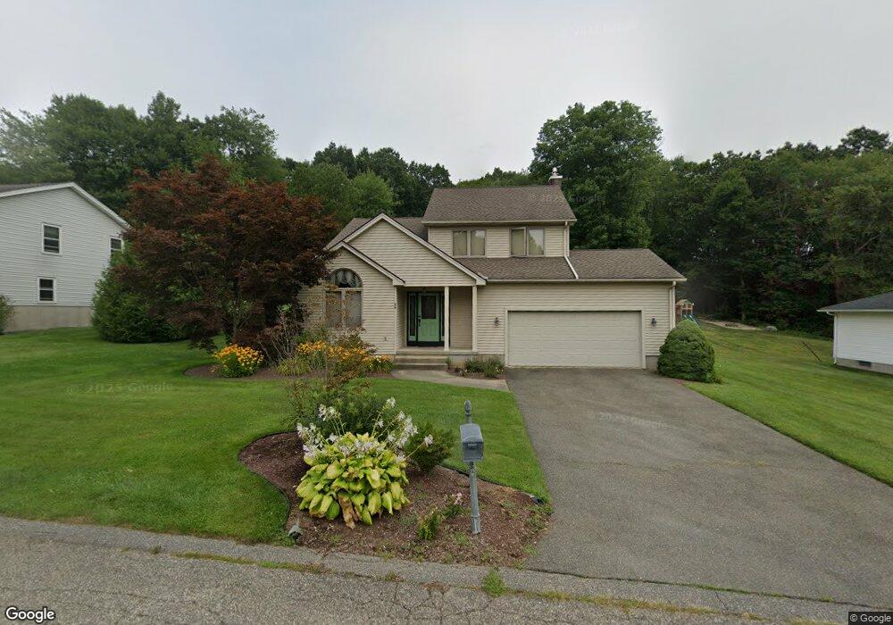 86 Overlook Dr, Ludlow, MA 01056 - photo 1