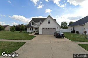 113 Oman Ct, Mattoon, IL 61938