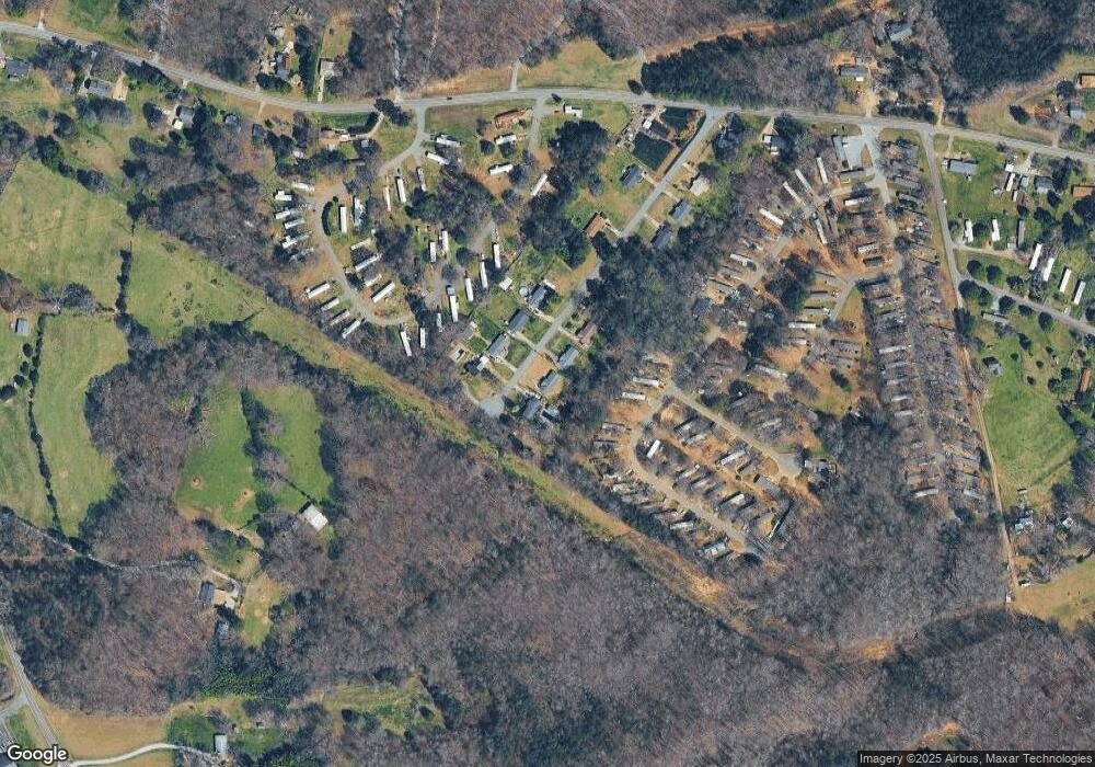 1035 Spring Dr, Gastonia, NC 28052 - photo 1