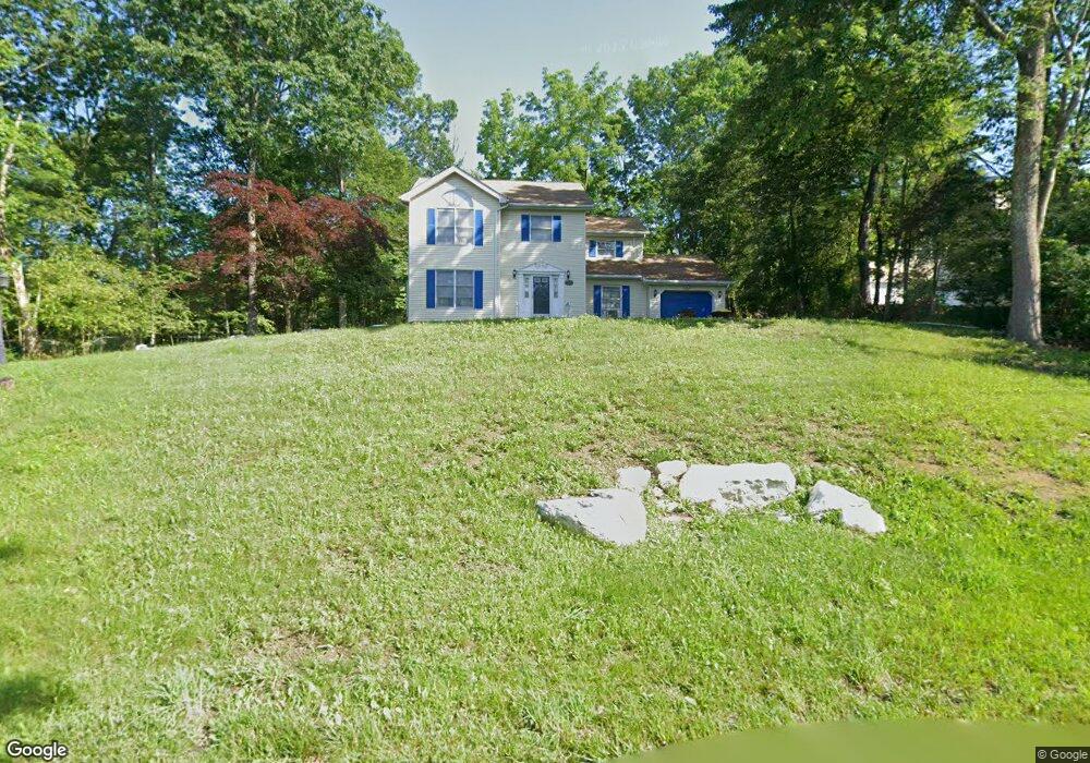 712 Avenue E, Stroudsburg, PA 18360 - photo 1