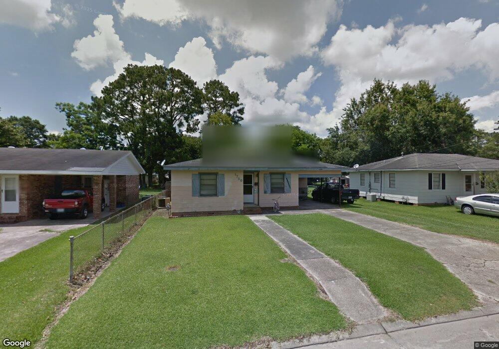 1720 Short Weeks St, New Iberia, LA 70560 - photo 1