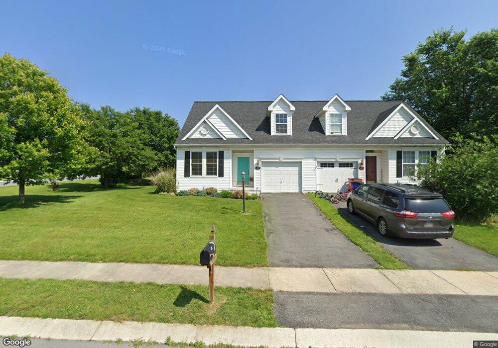 27 Romance Ln, Chambersburg, PA 17202 - photo 1