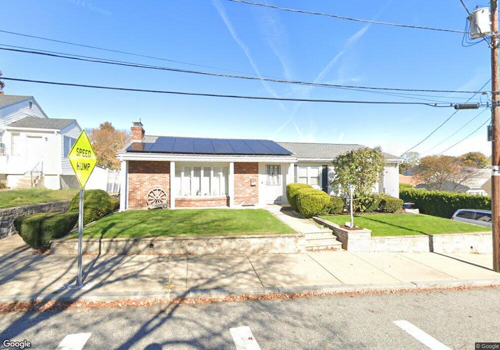 146 Smart St unit 1 - 3bd 2 bath, Providence, RI 02904 - photo 1