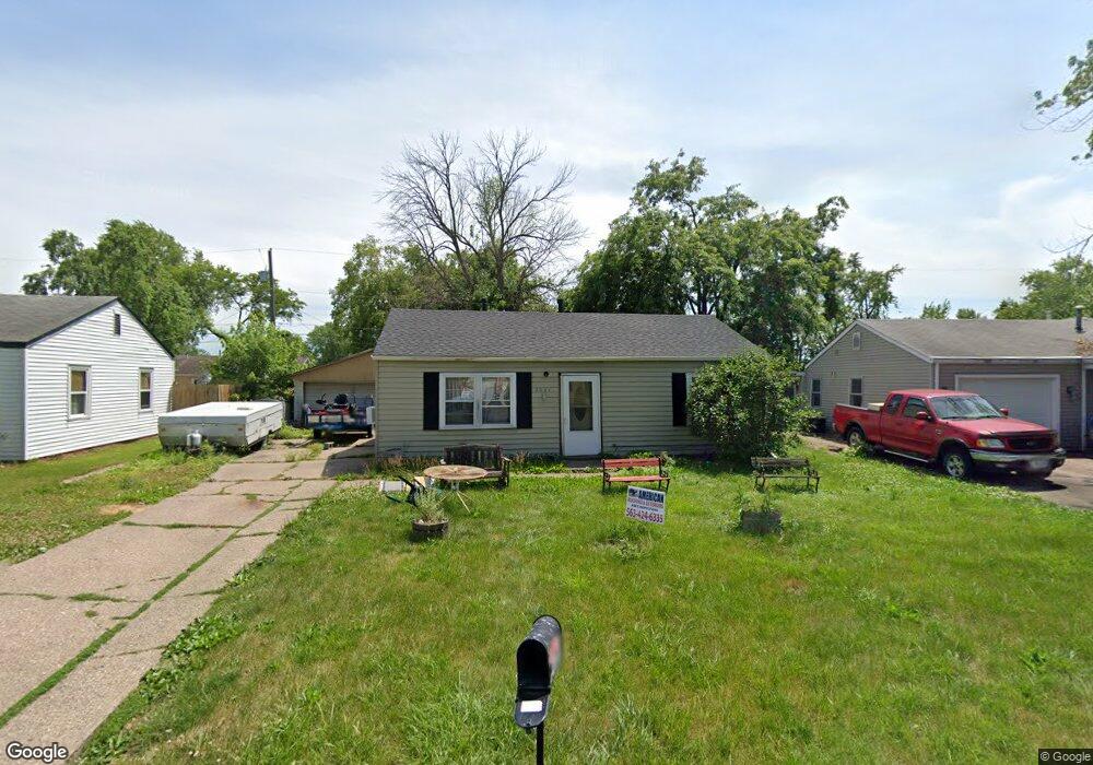 2021 W 70th St, Davenport, IA 52806 - photo 1