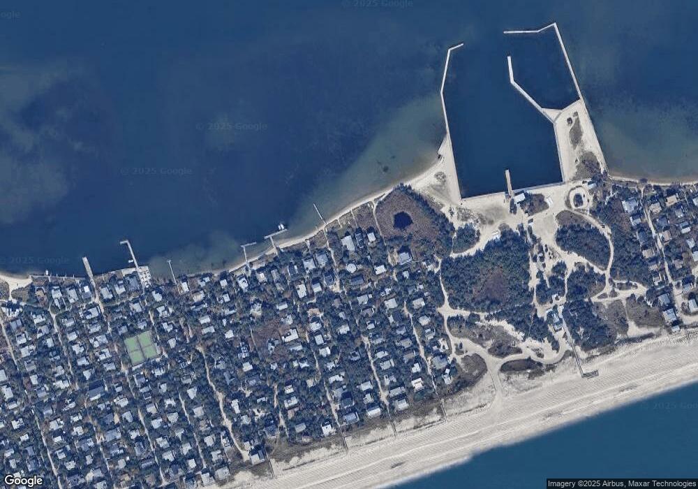 15 Island Walk, Bay Shore, NY 11706 - photo 1