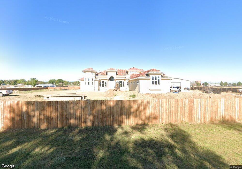 1155 Pitkin St, Aurora, CO 80011 - photo 1