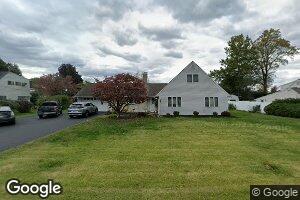 44 Spinythorn Rd, Levittown, PA 19056
