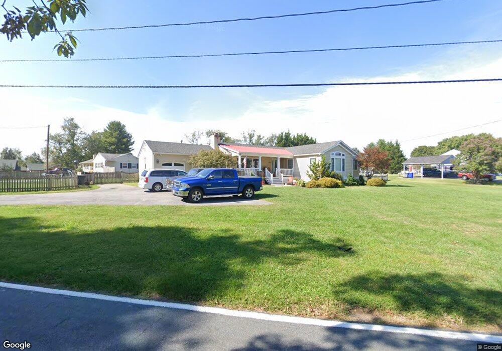 10668 Harding Rd, Laurel, MD 20723 - photo 1