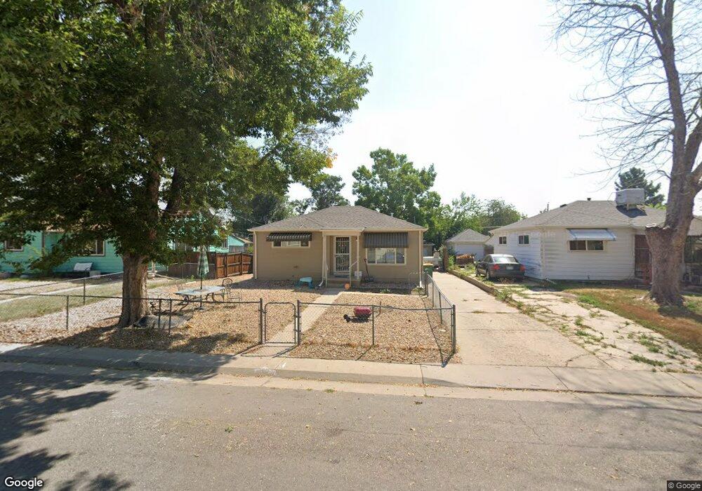 1056 Fulton St, Aurora, CO 80010 - photo 1