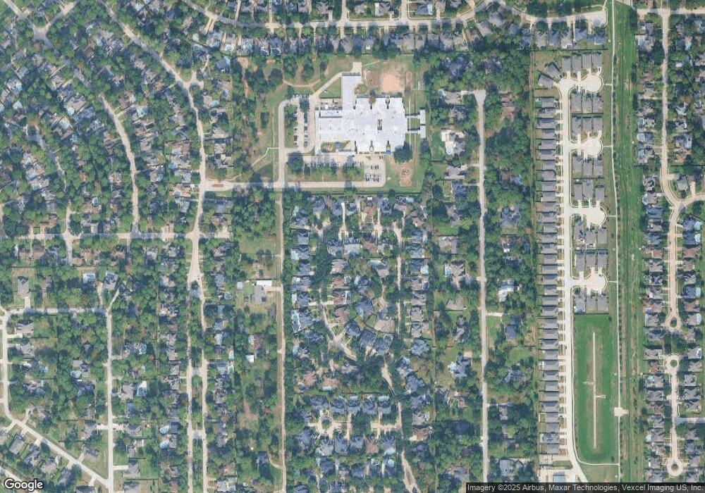 11815 Rue la Fontaine Dr, Tomball, TX 77377 - photo 1