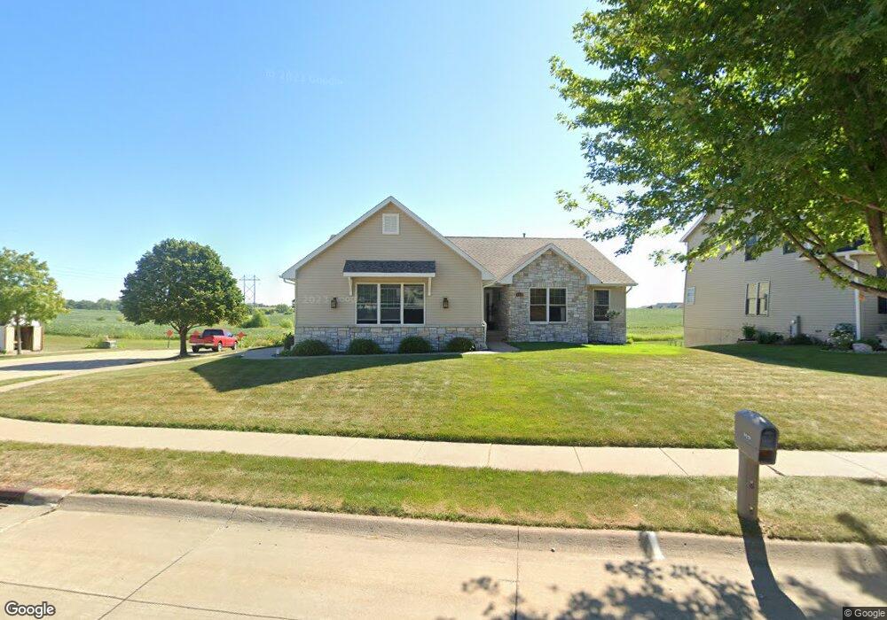 6519 Sturdevant St, Davenport, IA 52806 - photo 1