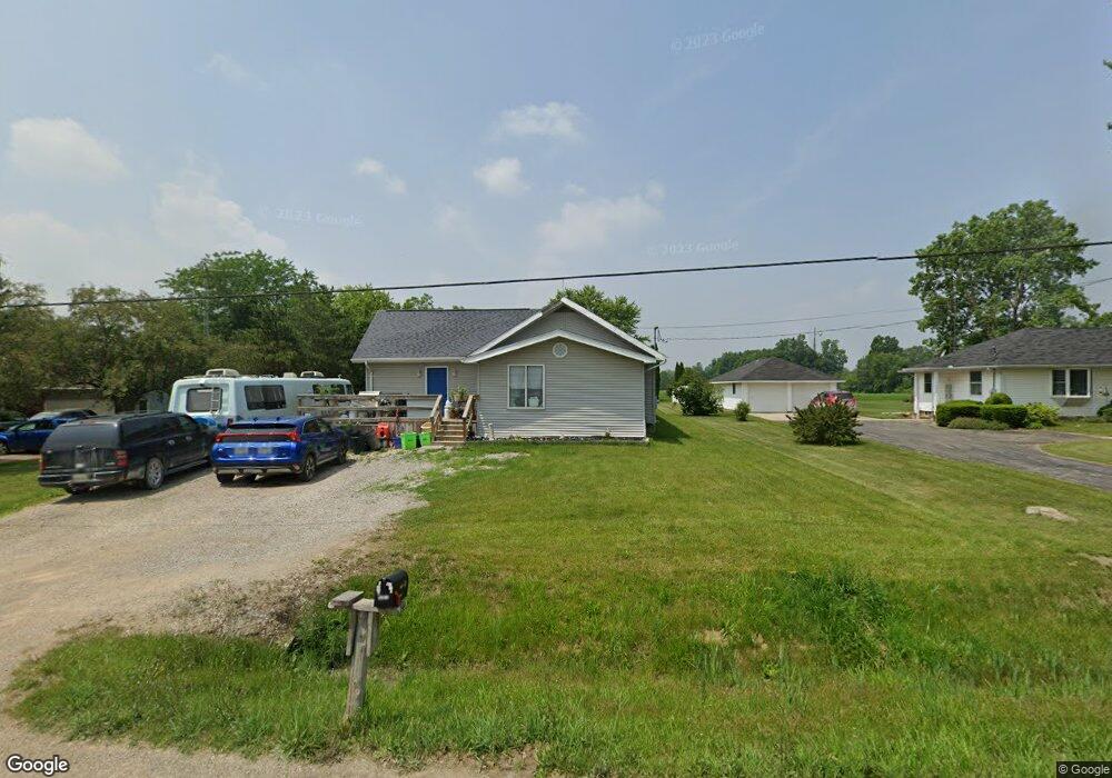 2143 N Oak Rd, Davison, MI 48423 - photo 1