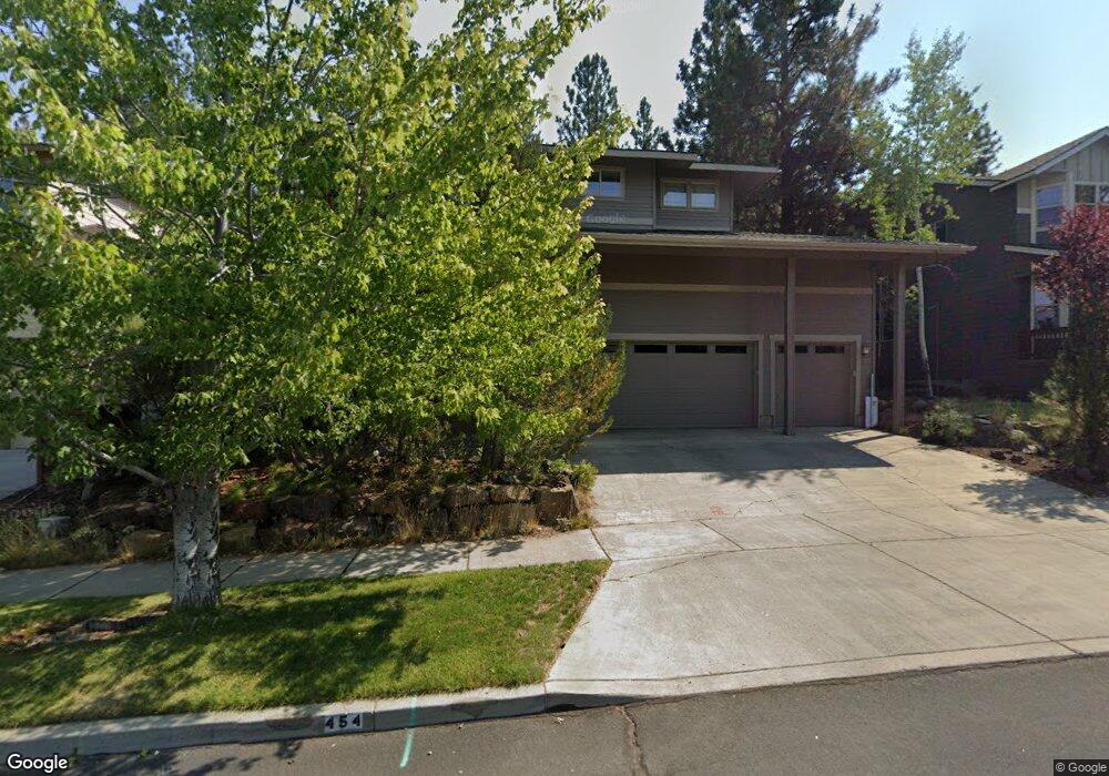 454 NW Flagline Dr, Bend, OR 97701 - photo 1
