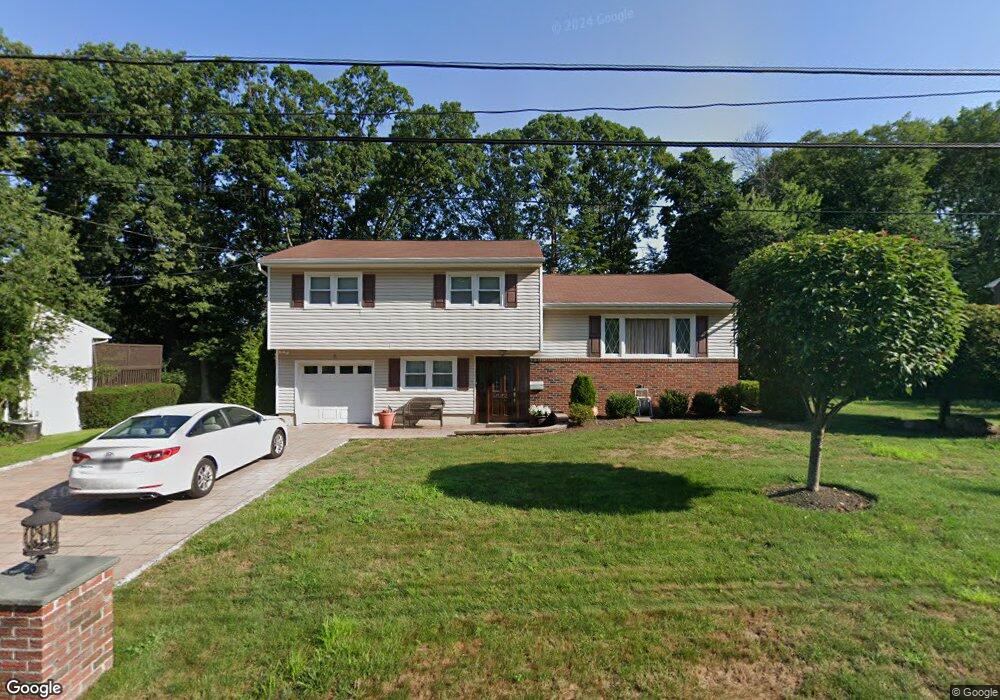 6 Clifford Ct, Nanuet, NY 10954 - photo 1