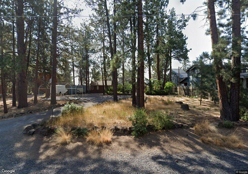 19511 West Campbell Rd, Bend, OR 97702 - photo 1