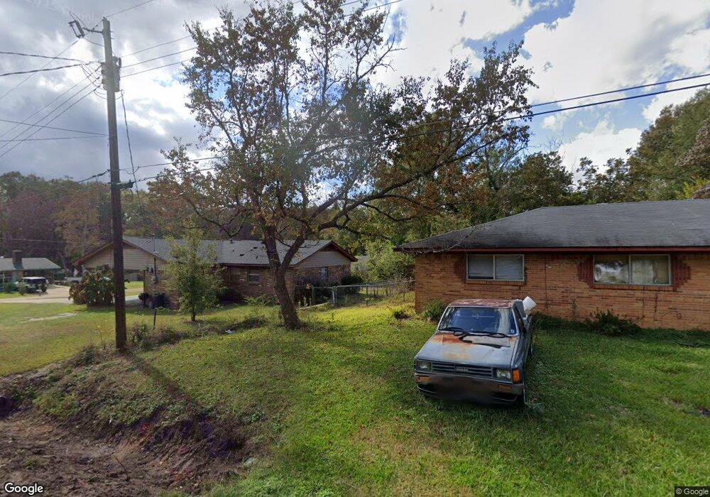 310 W Main St, Magnolia, MS 39652 - photo 1