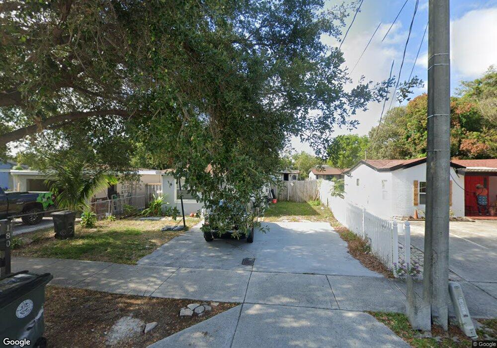 180 NE 15th Terrace, Boca Raton, FL 33432 - photo 1