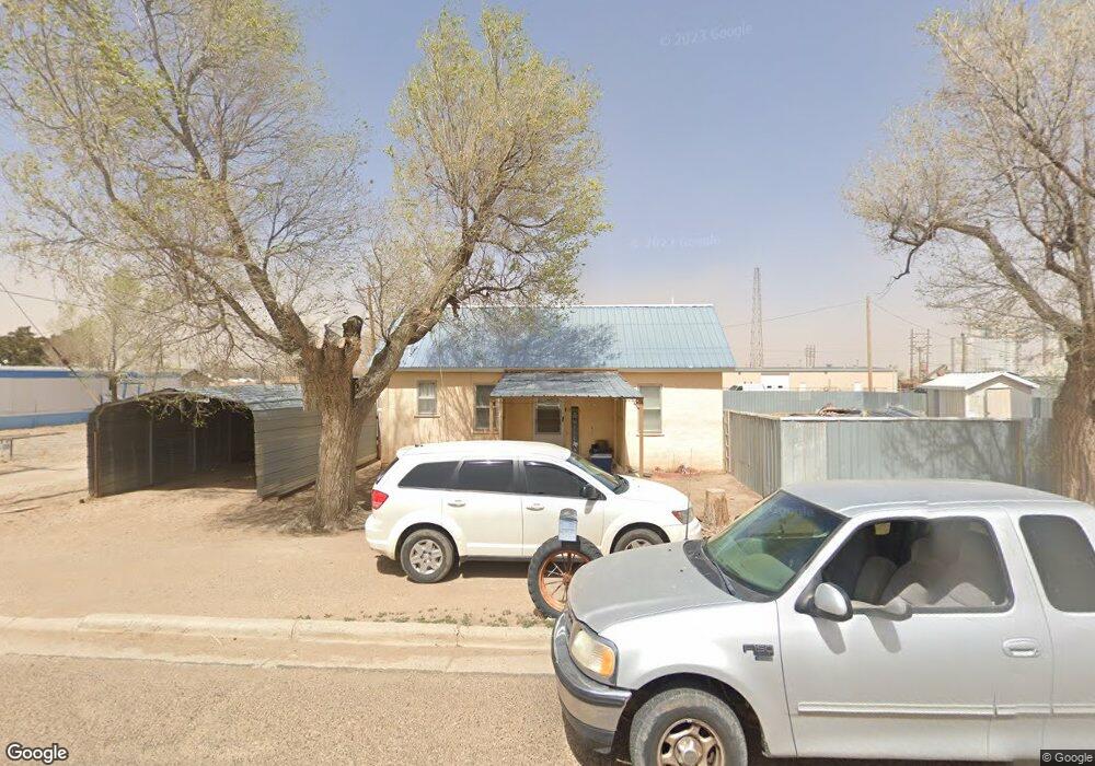 520 NE 5th St, Guymon, OK 73942 - photo 1