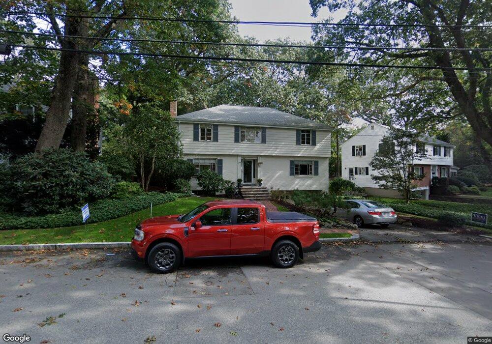 70 Varick Rd, Waban, MA 02468 - photo 1