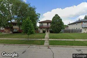 5703 N 90th St Unit 5705, Milwaukee, WI 53225
