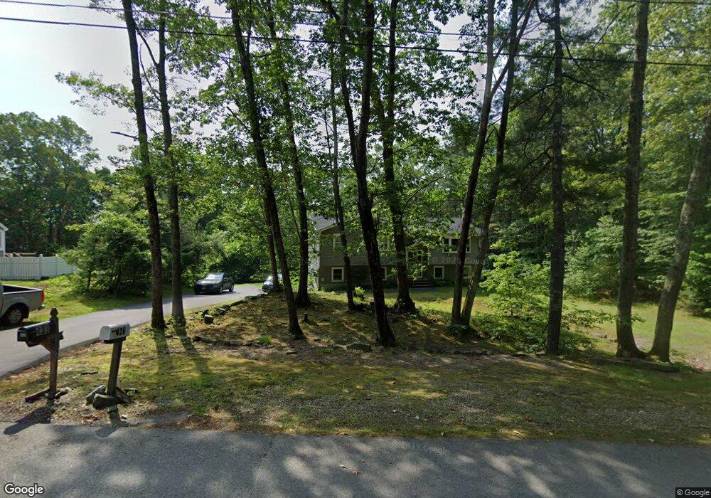 433 Pendleton Ln, Londonderry, NH 03053 - photo 1