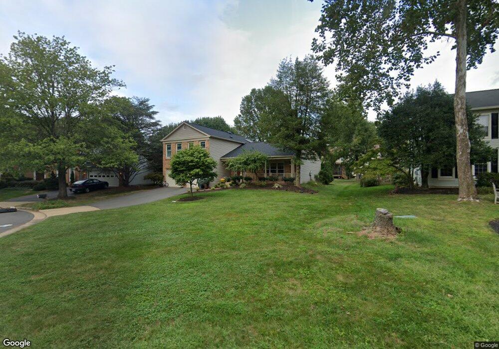 12706 Turberville Ct, Herndon, VA 20171 - photo 1