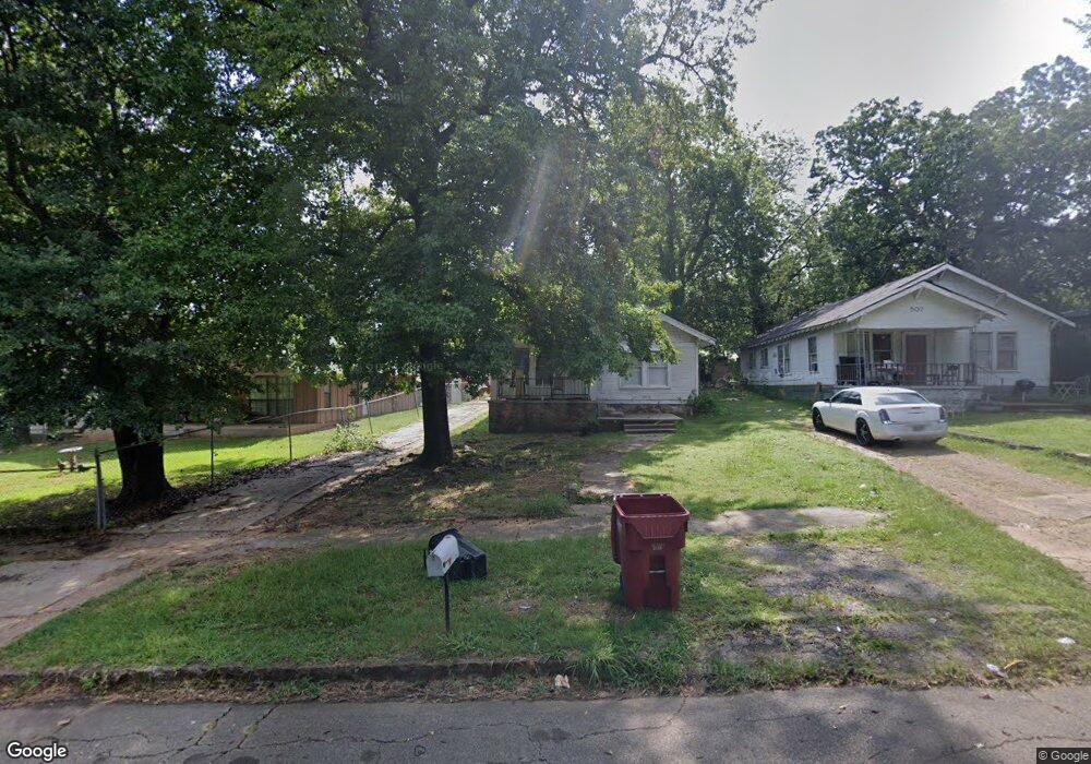 505 S 4th St, Hugo, OK 74743 - photo 1