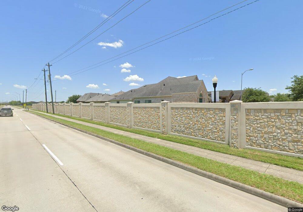 10534 Pleasant Villas Ln, Houston, TX 77075 - photo 1