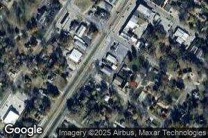 108 S Broadway St, Manito, IL 61546