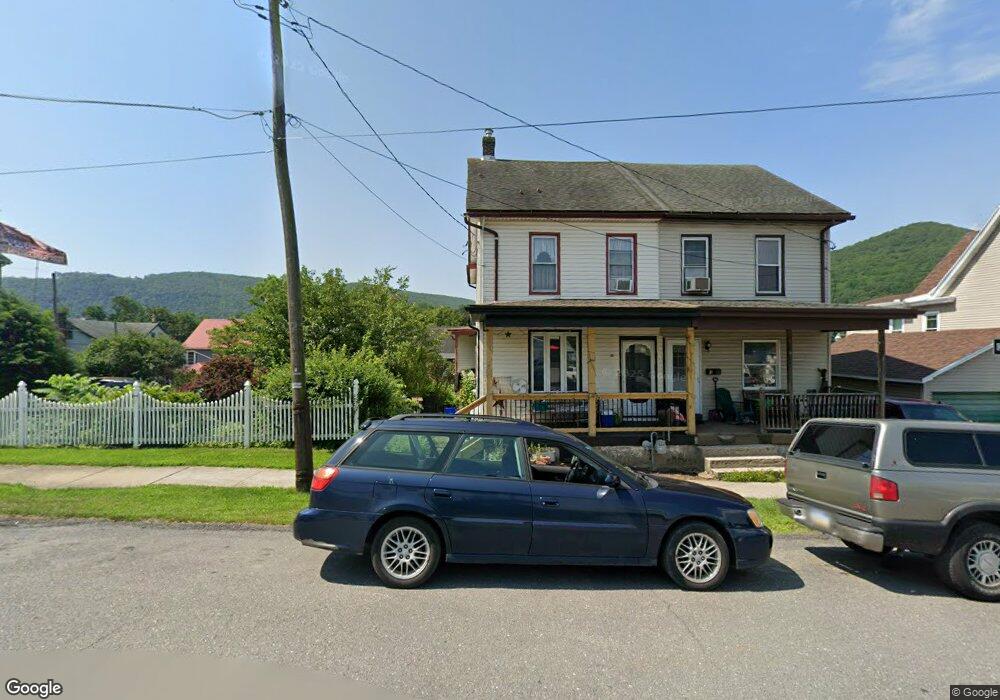 25 W 2nd St, Jim Thorpe, PA 18229 - photo 1