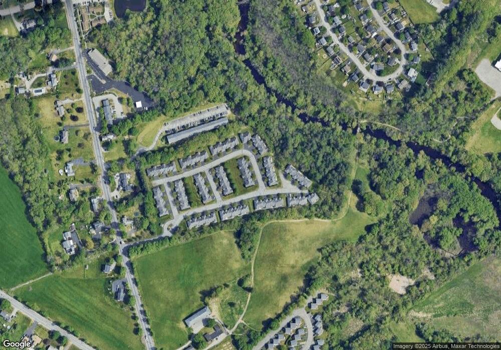 40 Holly Ln, Dracut, MA 01826 - photo 1