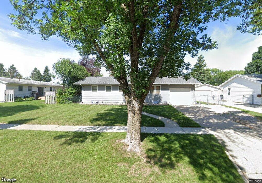 1457 20th St S, Fargo, ND 58103 - photo 1